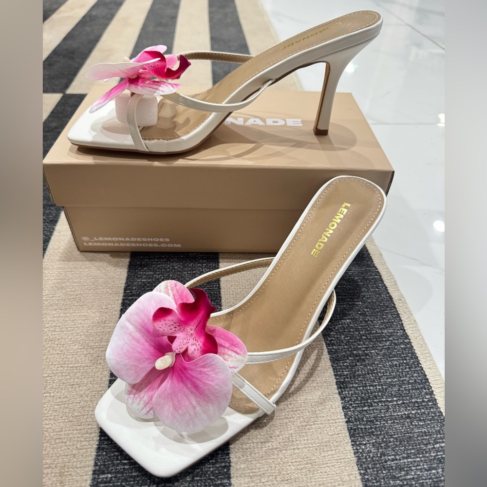 Orchid Floral Heel Sandals Sex in the City Strappy Carrie Bradshaw Style - Picture 1 of 3